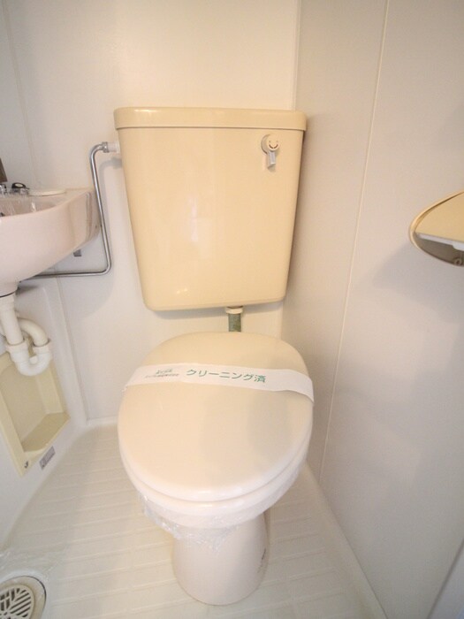 物件内観写真13　(トイレ)