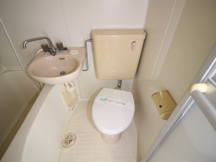 物件内観写真13　(トイレ)