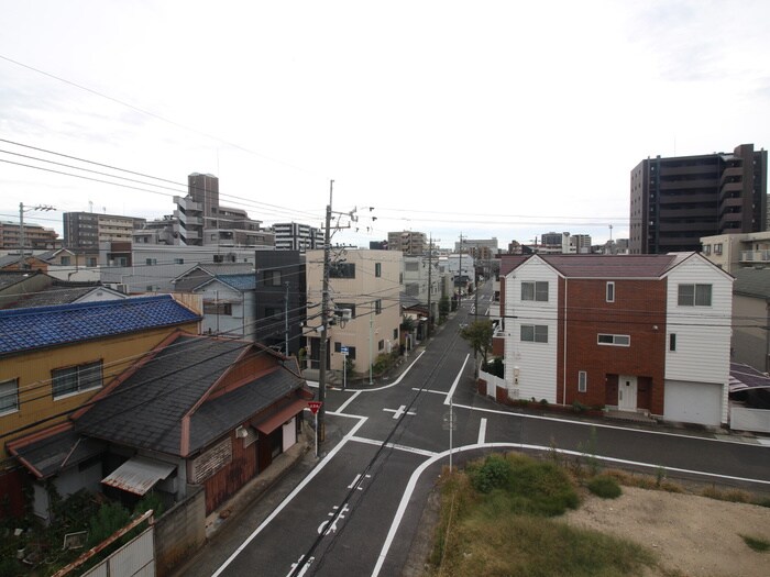 物件内観写真22　(室内からの展望)