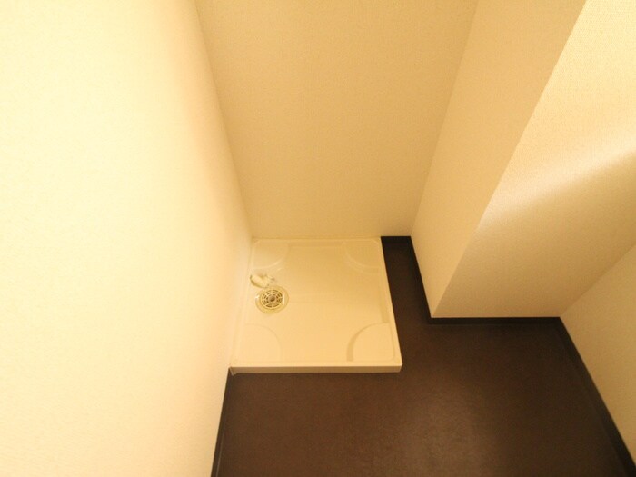 物件内観写真19　(洗濯機置場)