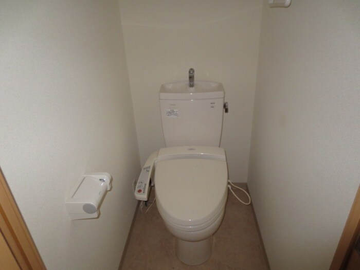 物件内観写真11　(トイレ)