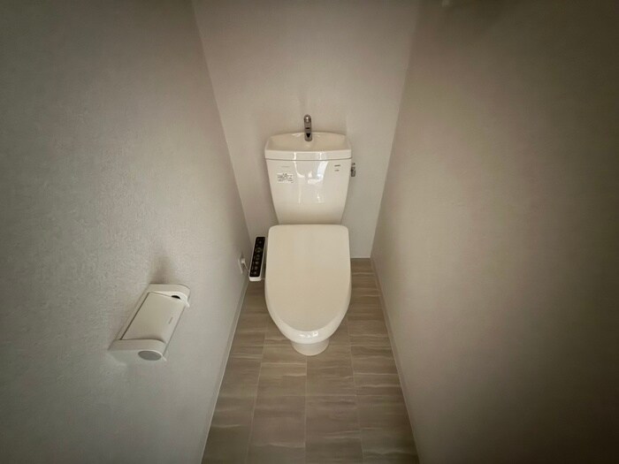 物件内観写真12　(トイレ)