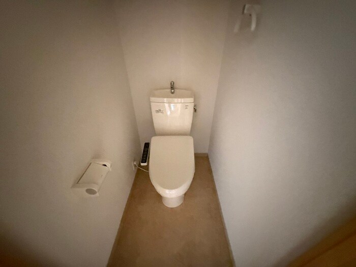 物件内観写真12　(トイレ)
