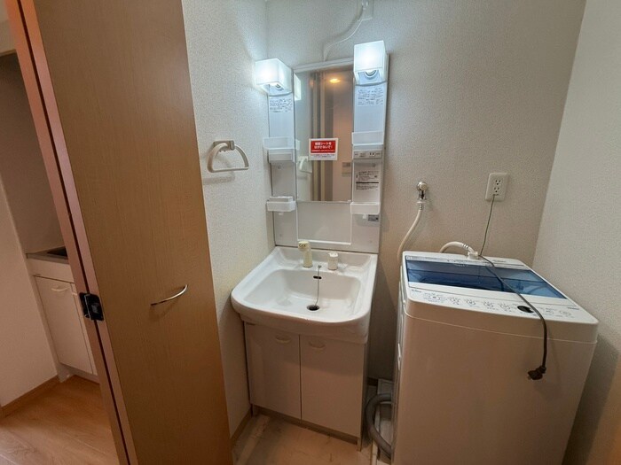 物件内観写真13　(洗面)