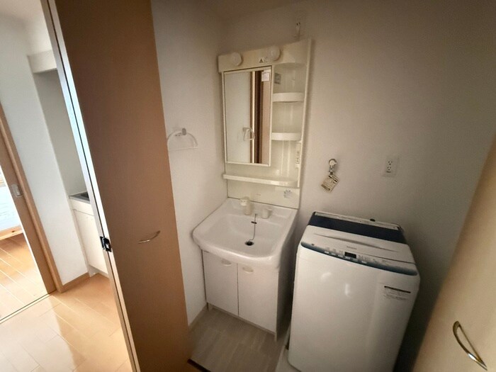 物件内観写真13　(洗面)