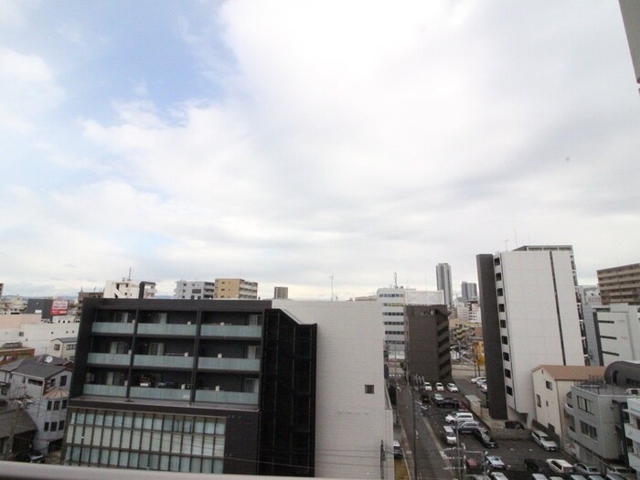 物件内観写真15　(室内からの展望)