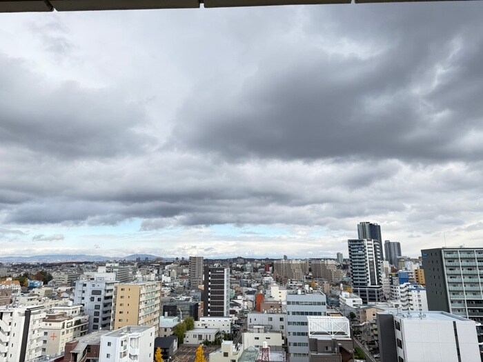 物件内観写真16　(室内からの展望)