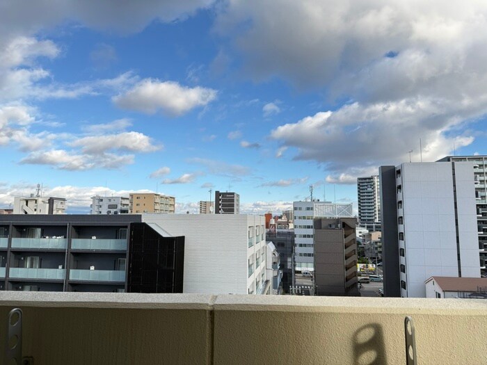 物件内観写真16　(室内からの展望)