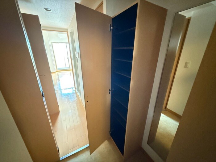 物件内観写真17　(靴箱)