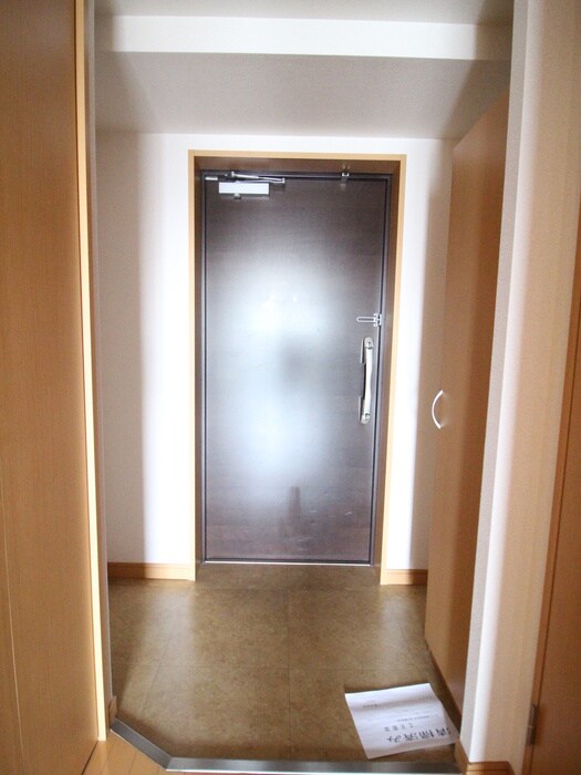 物件内観写真20　(玄関)