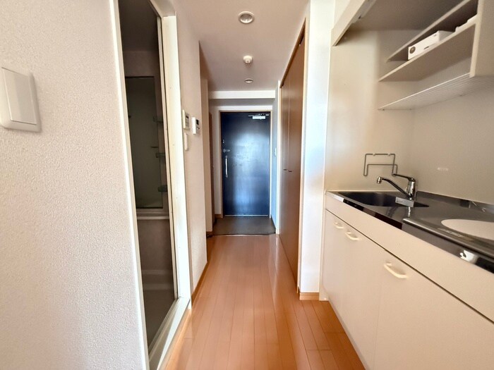 物件内観写真20　(廊下)