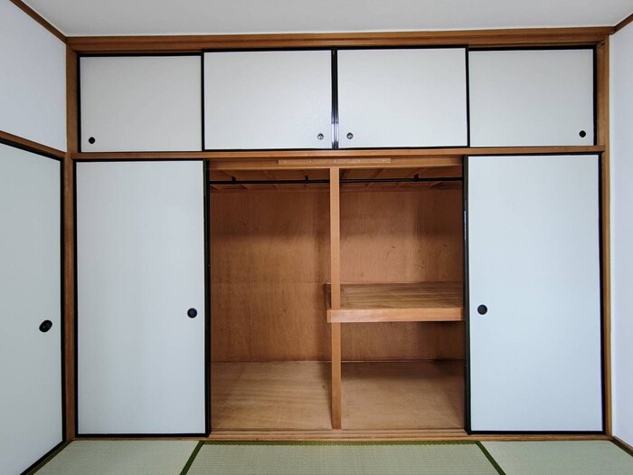 物件内観写真13　(収納)