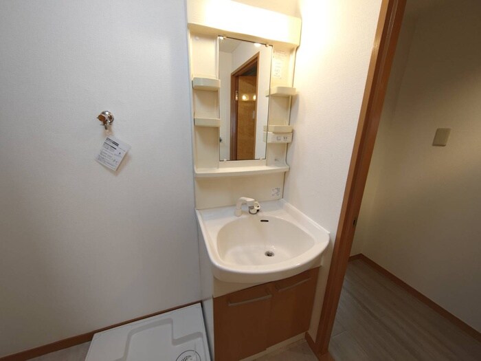 物件内観写真17　(洗面)