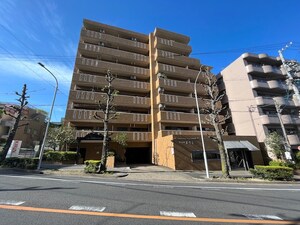 コ－プ野村八事石坂（２０２）外観写真