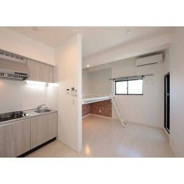 物件内観写真5　(居室)