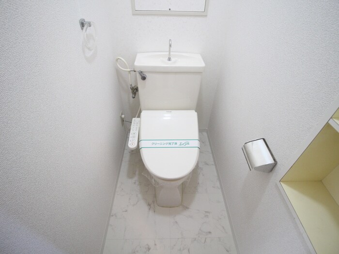 物件内観写真11　(トイレ)