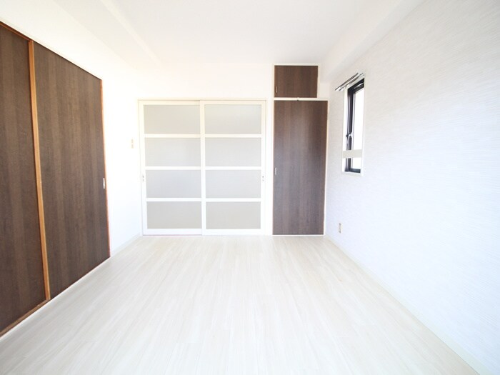 物件内観写真16　(居室)