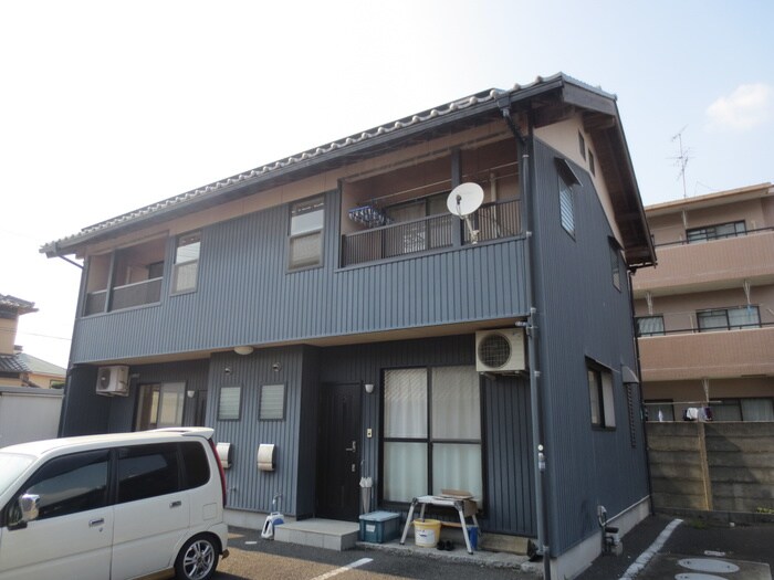 物件外観写真2　(外観写真)