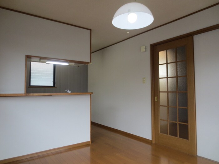 物件内観写真7　(居室)