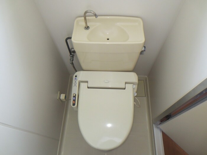 物件内観写真16　(トイレ)