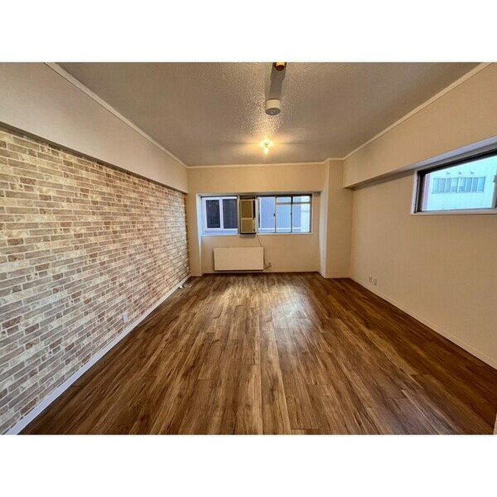 物件内観写真4　(居室)