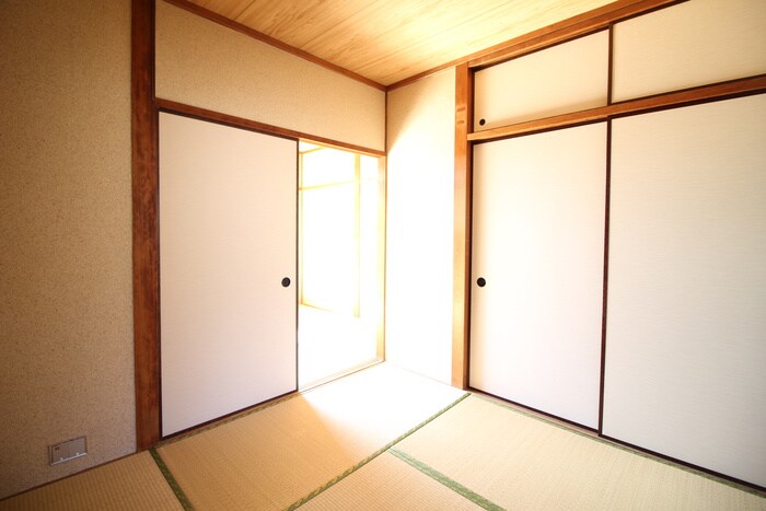 物件内観写真10　(居室)