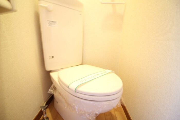 物件内観写真18　(トイレ)