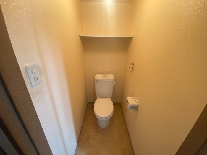 物件内観写真12　(トイレ)