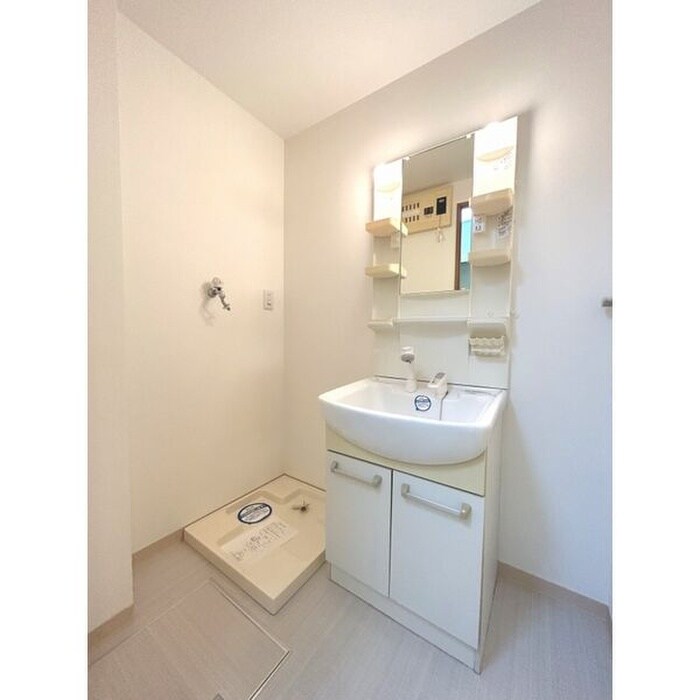 物件内観写真12　(洗面)