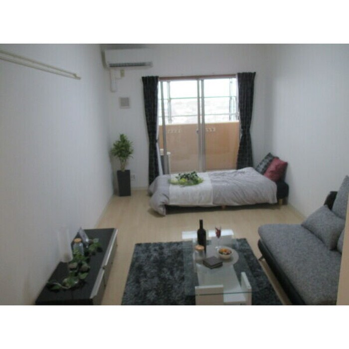 物件内観写真15　(居室)