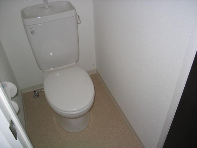 物件内観写真9　(トイレ)