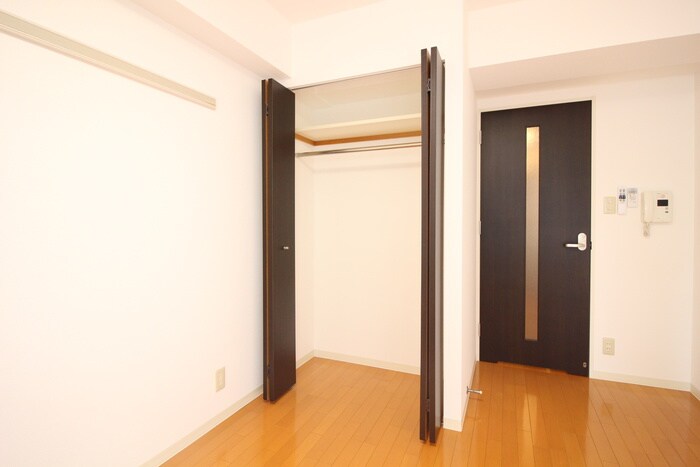 物件内観写真10　(収納)