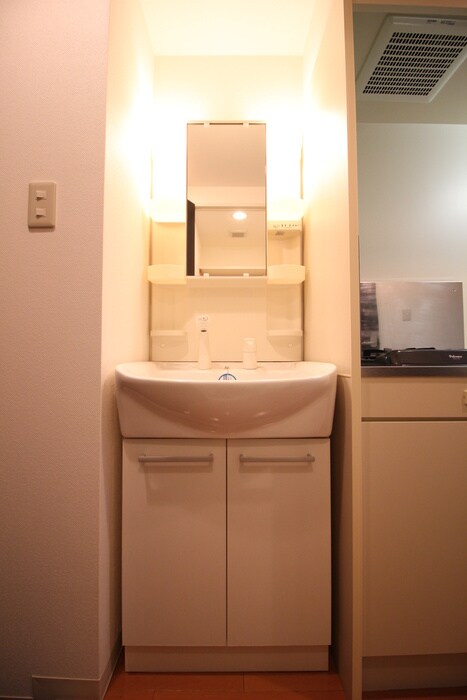 物件内観写真11　(洗面)