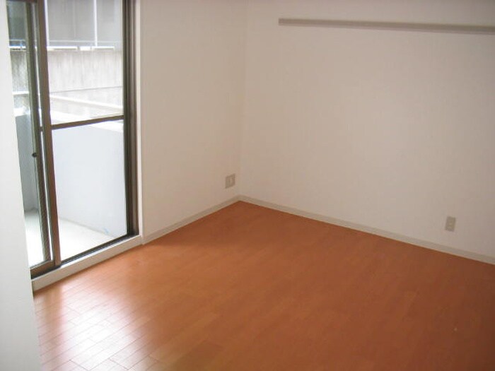 物件内観写真14　(居室)