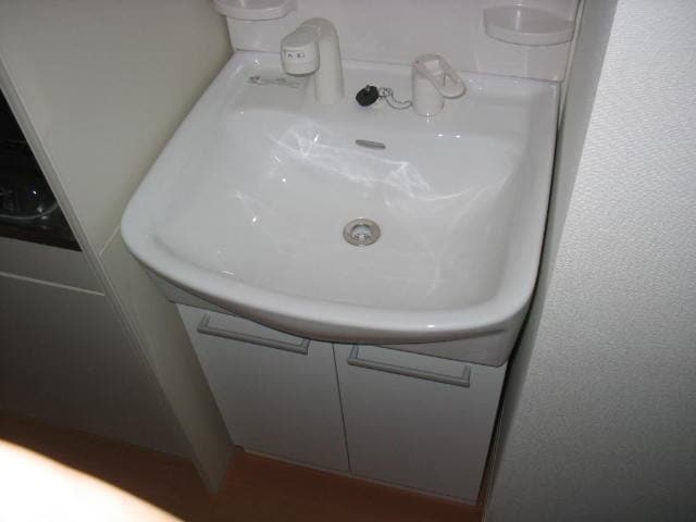 物件内観写真15　(洗面)