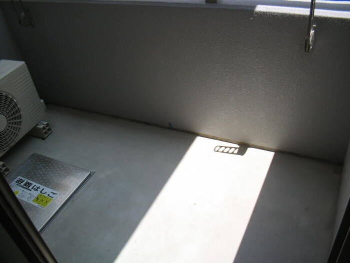 物件内観写真16　(ベランダ・バルコニー)