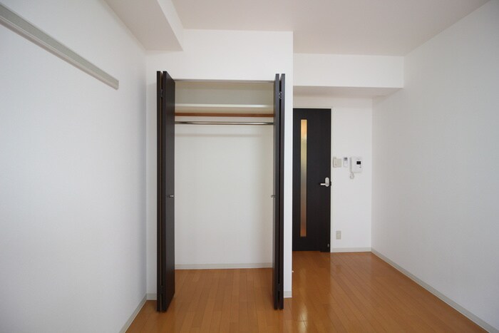 物件内観写真18　(収納)