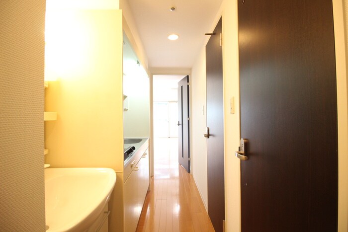 物件内観写真22　(廊下)