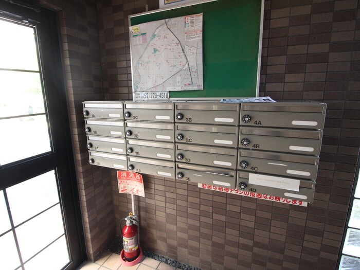 物件外観写真5　(建物設備)