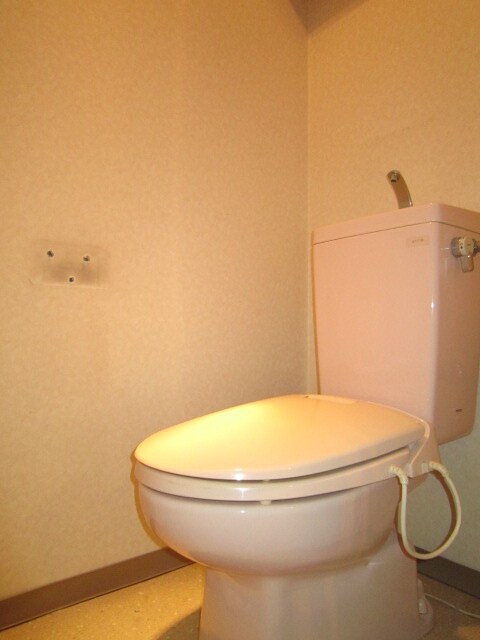 物件内観写真11　(トイレ)