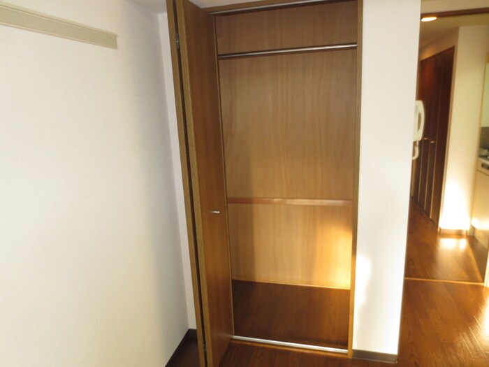 物件内観写真9　(収納)