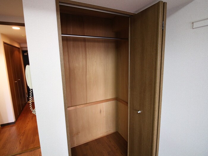 物件内観写真10　(収納)