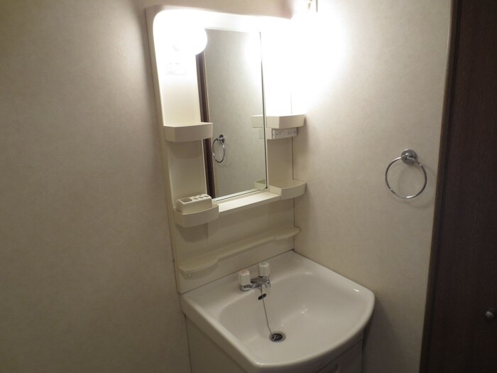 物件内観写真12　(洗面)