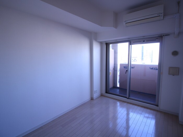 物件内観写真5　(居室)