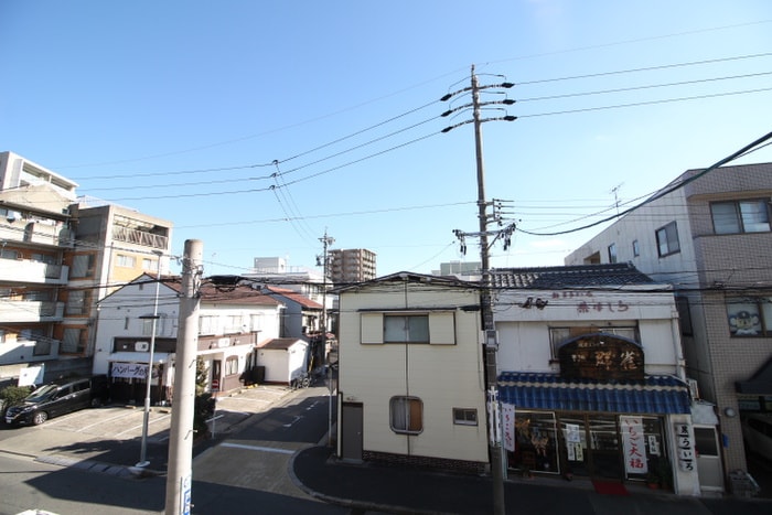 物件内観写真21　(室内からの展望)