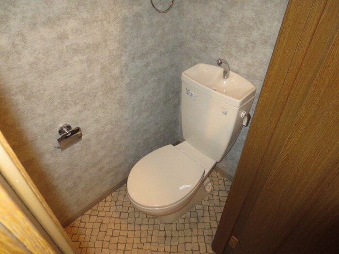 物件内観写真7　(トイレ)