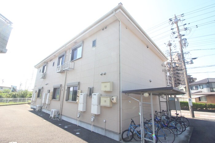 物件外観写真4　(外観写真)