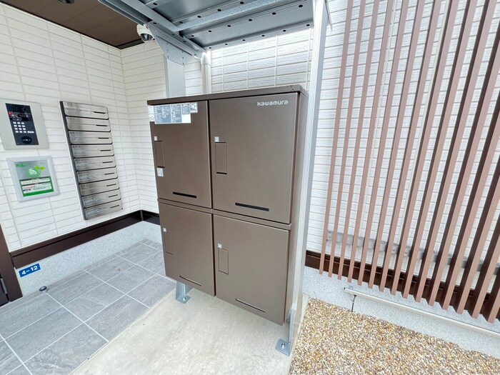 物件外観写真4　(建物設備)