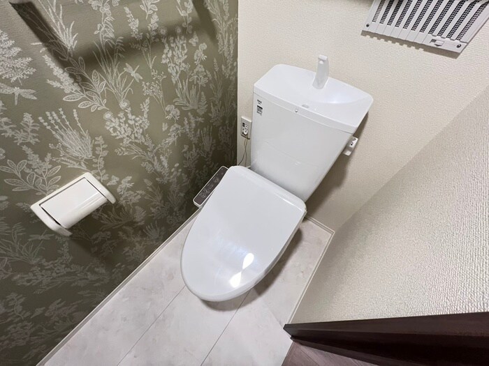 物件内観写真11　(トイレ)