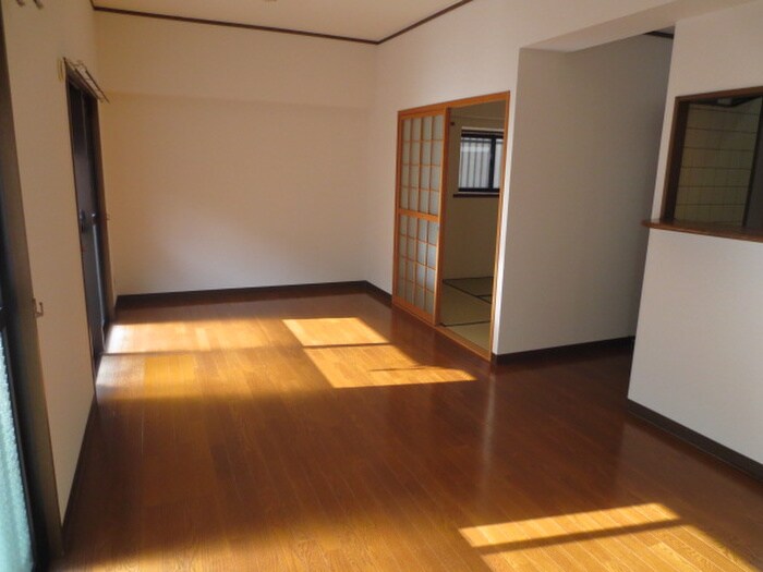 物件内観写真7　(居室)